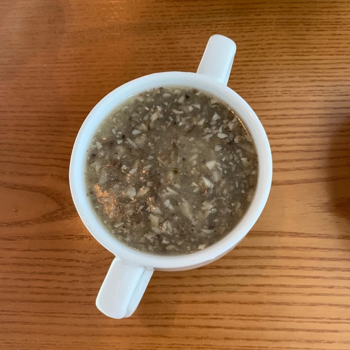 photo of nomVnom Bistro Truffled Mushroom Soup shared by @tarinemarine on  01 Mar 2021 - review