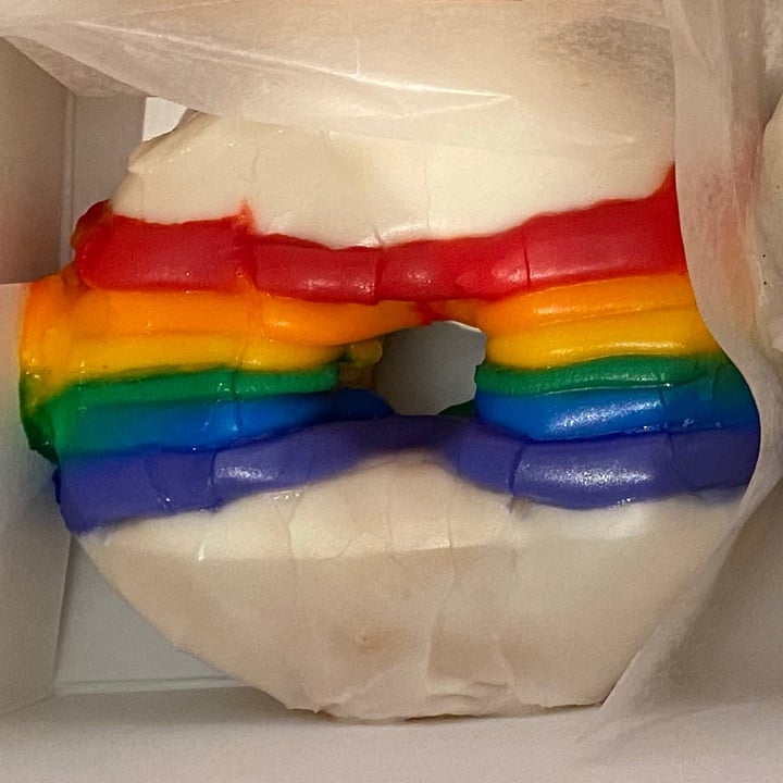 photo of Oh Doughnuts Bubble Gum Pride shared by @meaghants on  28 Jun 2021 - review
