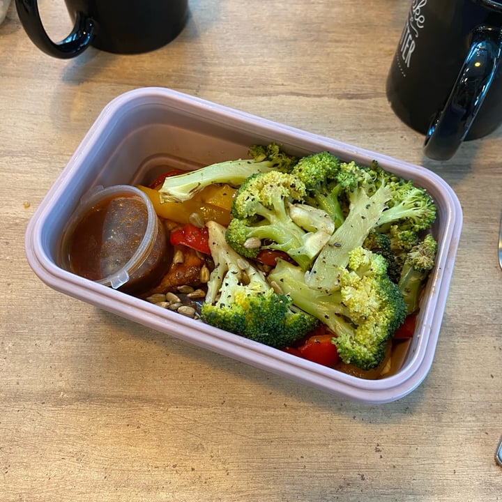 photo of The Daily Cut Choose Your Own Bowl shared by @dafnelately on  23 Aug 2022 - review
