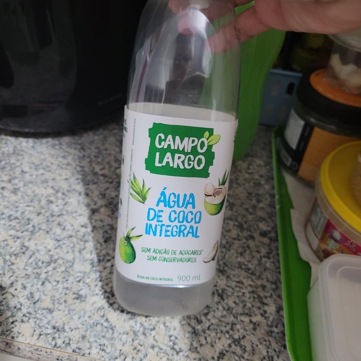 photo of Agua de coco Campo Largo Aua De Coco shared by @familiaviralata on  11 Oct 2022 - review