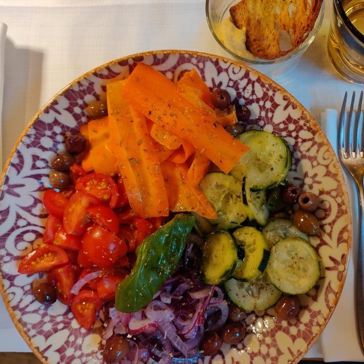 review photo of Saporè Insalata mista shared by @silvia99 on 30 Nov 2021 - review