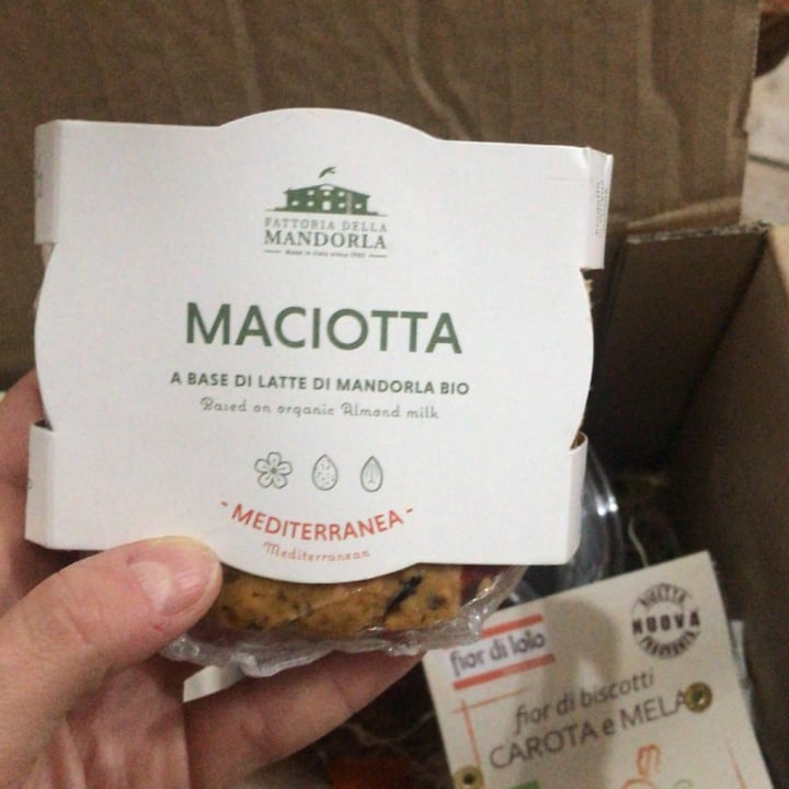 photo of La fattoria della mandorla Maciotta shared by @alessandroc on  02 Jan 2022 - review