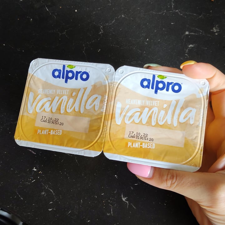 photo of Alpro Alpro dessert vaniglia shared by @pepperina on  13 Apr 2022 - review