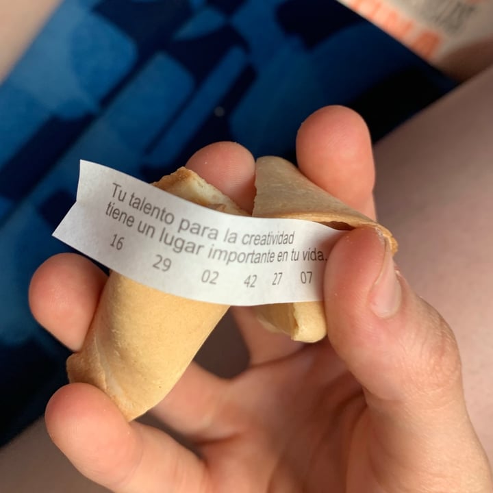 photo of Family Fortune cookie shared by @gladysgv on  08 Jun 2021 - review
