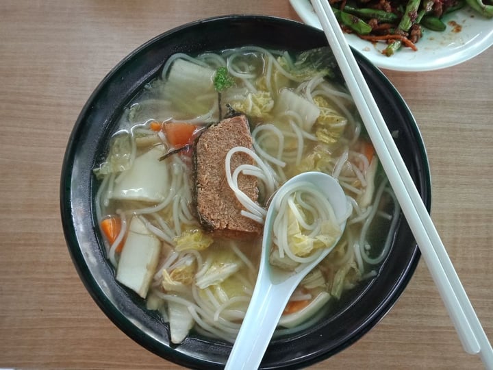 photo of Zi Zai Vegetarian Fish Soup Beehoon shared by @niloaim on  28 Aug 2019 - review