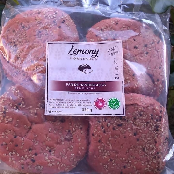 photo of Lemony Pan de Hamburguesa con Remolacha shared by @fatimafit on  30 Jul 2021 - review