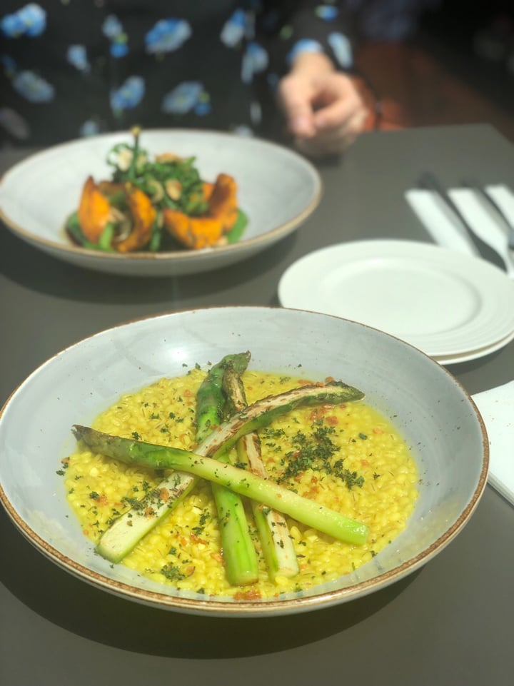 review photo of Pollen Pearl Barley Risotto shared by @delphinesupanya on 04 Oct 2019 - review