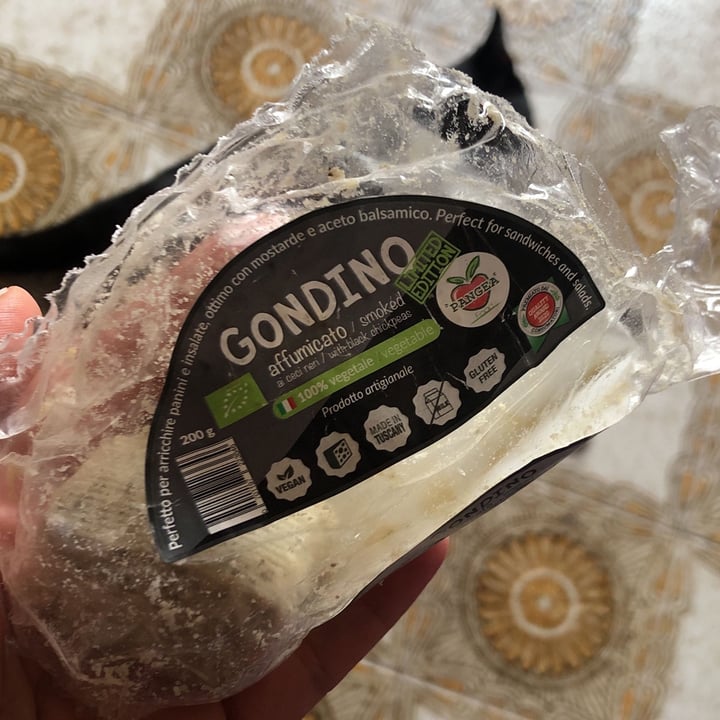 review photo of Pangea Foods Gondino affumicato shared by @elisiza on 07 Apr 2022 - review