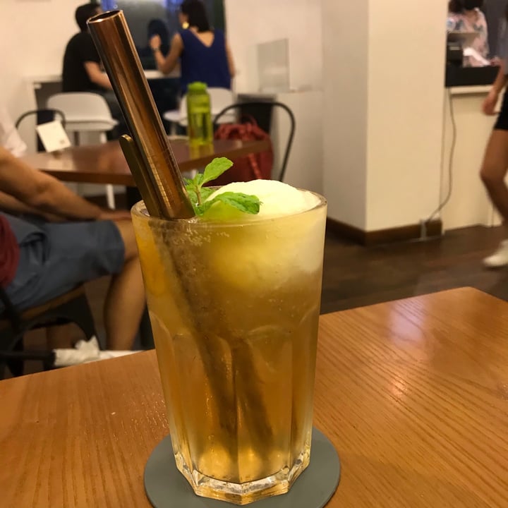review photo of Well Loft Peach coco shared by @ameliaaa on 21 Dec 2020 - review