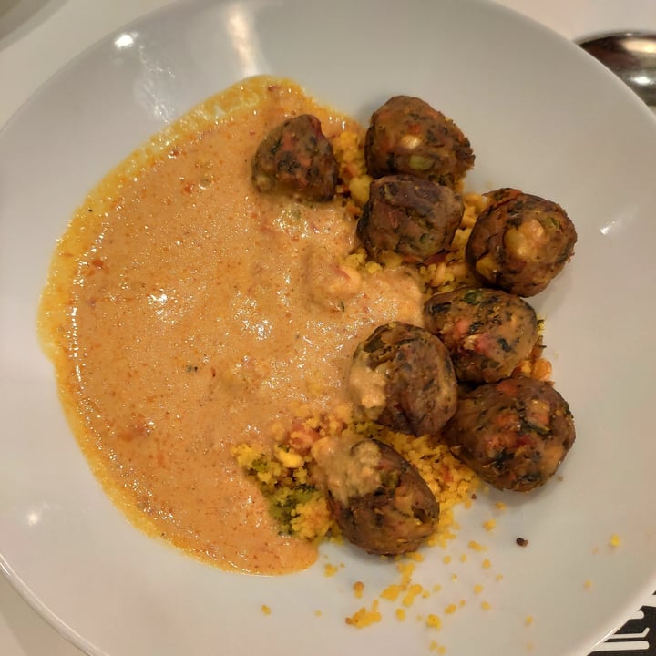 photo of IKEA Alexandra Vegan balls n cous cous shared by @austenleow on  13 May 2021 - review