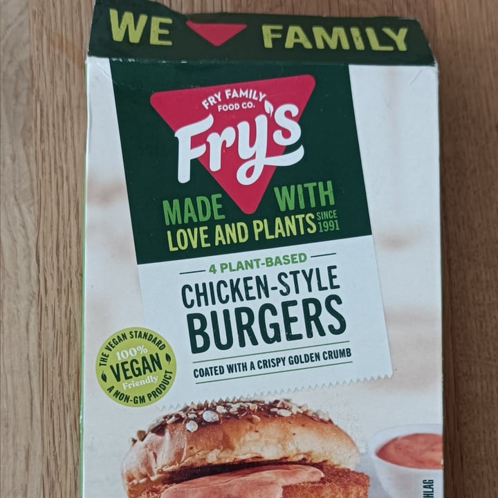 review photo of Fry's Family Food Chicken-Style Burgers shared by @beatricem on 17 Jul 2022 - review