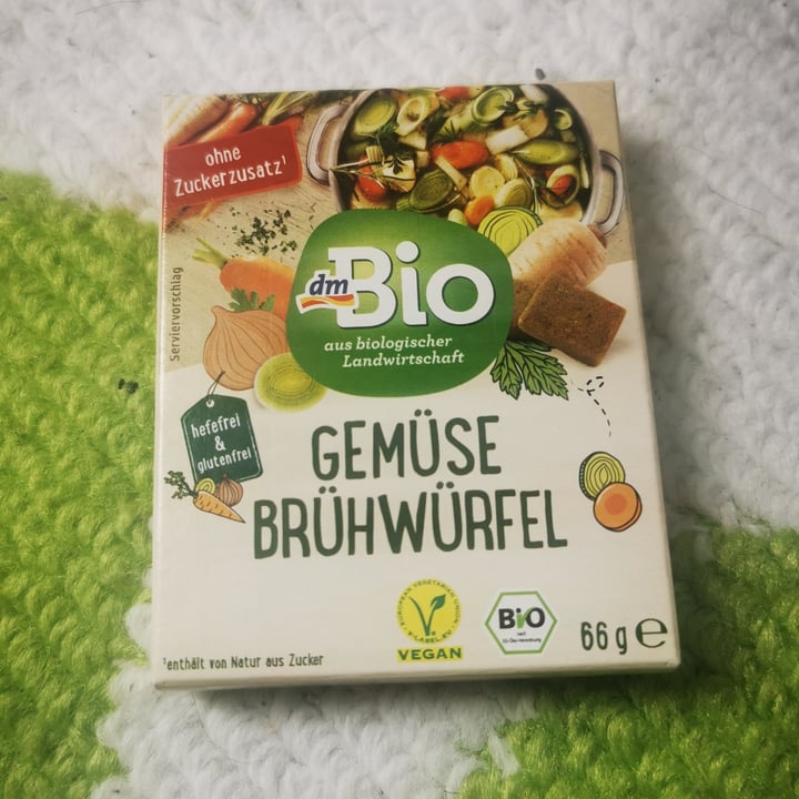 photo of dmBio Gemüse Brühwürfel shared by @mino96 on  05 Apr 2021 - review