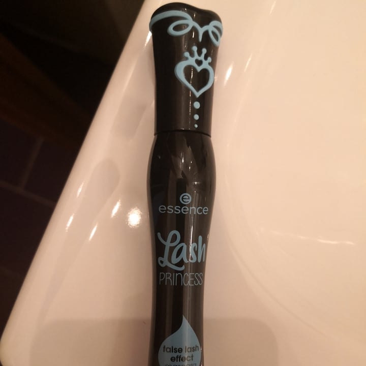 photo of Essence  Lash princess shared by @ccate on  08 Apr 2022 - review