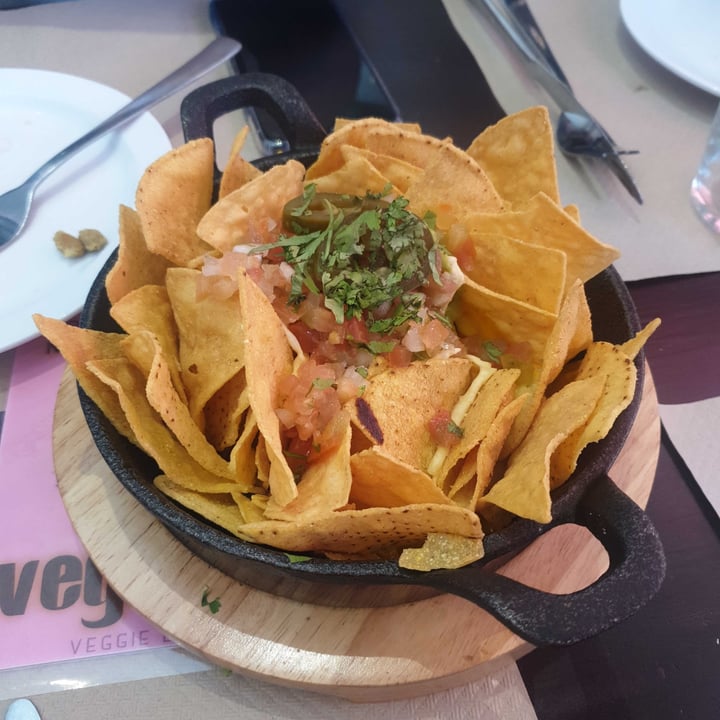 photo of Vegania Veggie Bar Carabanchel Nachos shared by @olgaaa on  27 Jun 2021 - review