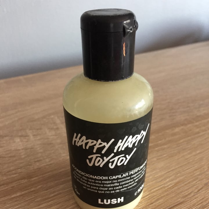 photo of LUSH Fresh Handmade Cosmetics Happy Happy Joy Joy shared by @mayaserana on  02 Dec 2020 - review