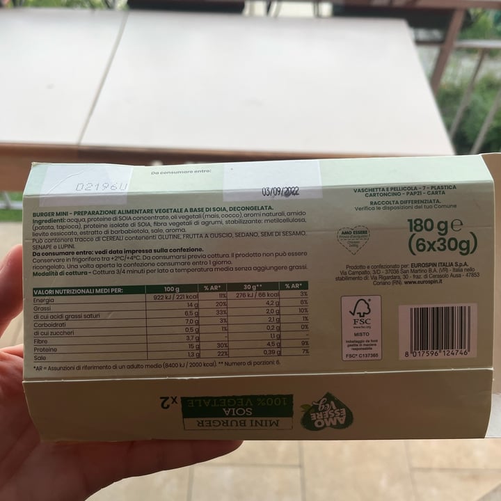 review photo of Amo Essere Veg mini burger shared by @melyv on 09 Sep 2022 - review