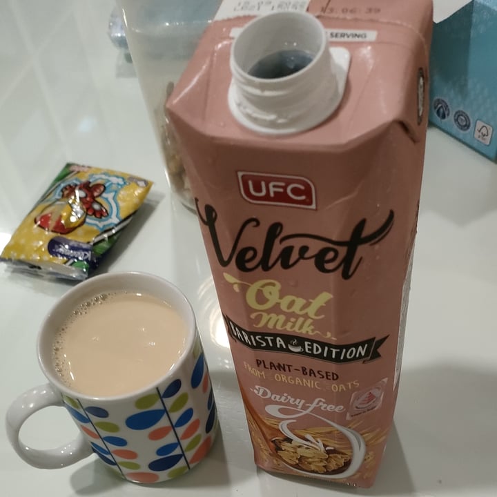 photo of UFC Velvet Velvet Oat Milk Barista Edition shared by @scouts-anderson on  24 Mar 2022 - review