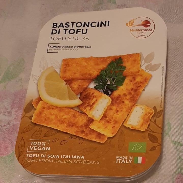photo of Mediterranea BioVeg bastoncini di tofu shared by @cillafiore on  10 Nov 2022 - review