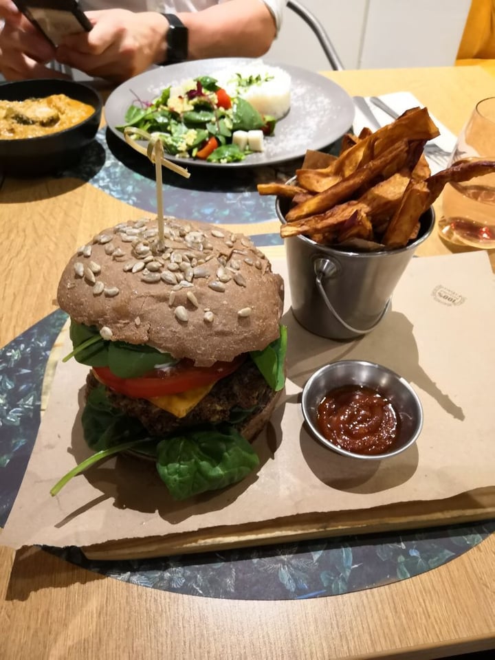 photo of Veganapati - Vegan Restaurant Brownie (Burger) shared by @kaitokiuchi on  29 Jun 2019 - review