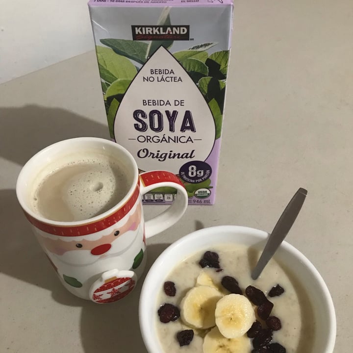 review photo of Kirkland Signature Bebida de soya orgánica original shared by @ishagzz on 21 Jan 2021 - review