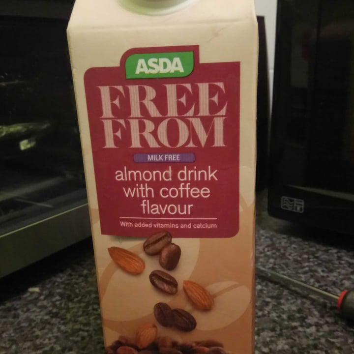 photo of ASDA Free from almond drink with caramel coffee flavour shared by @lilleelee on  11 Jul 2020 - review