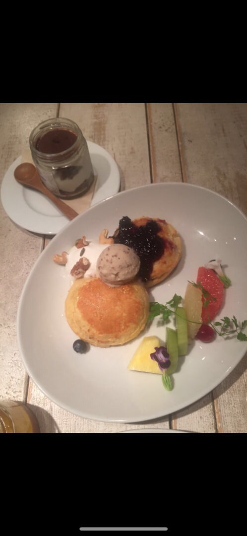 photo of Ain Soph. Journey Shinjuku Pancakes shared by @emelty on  31 Aug 2019 - review