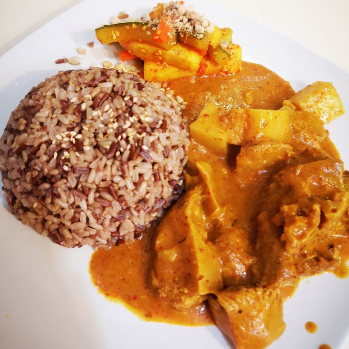 review photo of Sunnychoice Rendang Lion's Mane Mushoom Rice shared by @evelynteo on 05 Apr 2021 - review