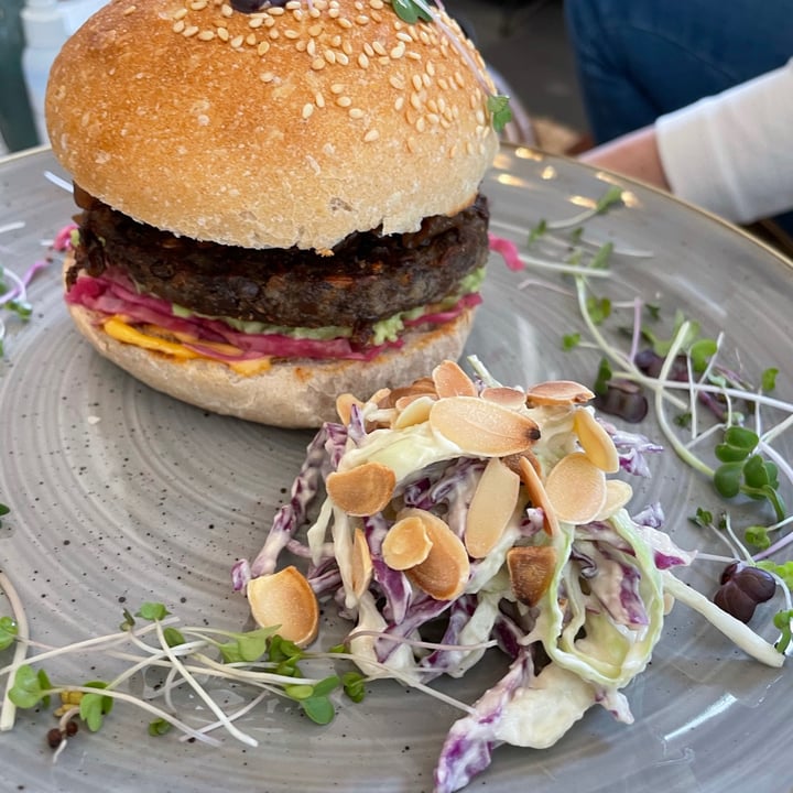 photo of Harvest Cafe Lentil & Mushroom Burger shared by @tanieskitchen on  01 Jun 2021 - review