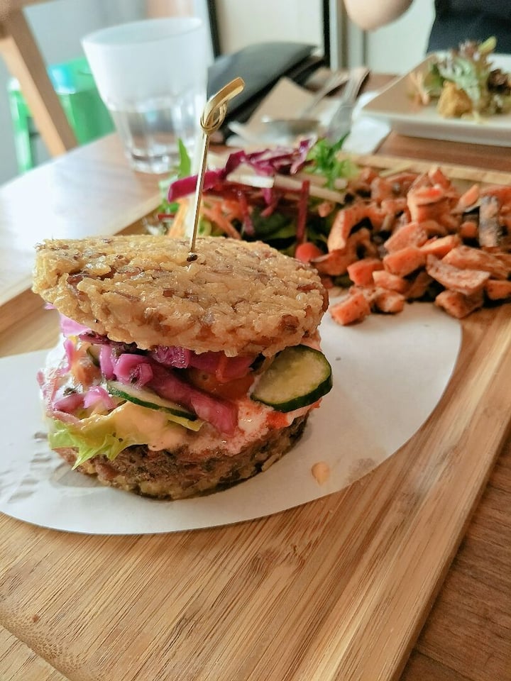 photo of Afterglow By Anglow Cuban Burger shared by @lou on  25 Sep 2019 - review