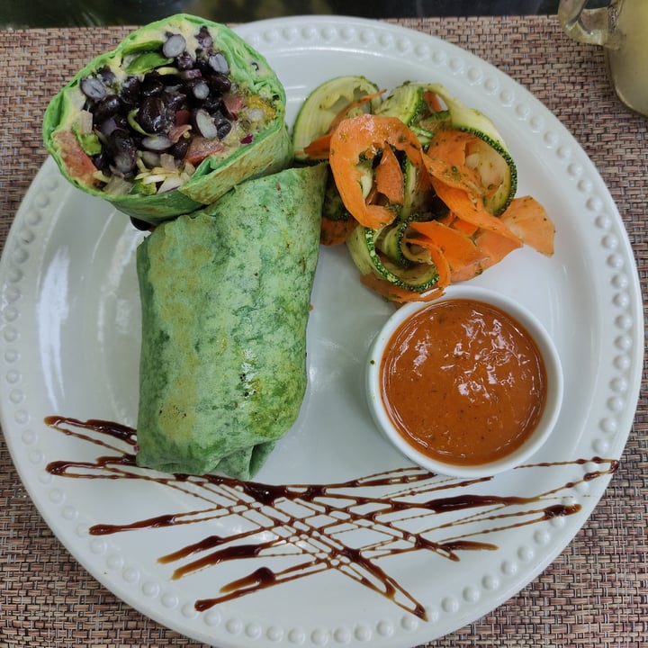 photo of Sirena Morena Wrap tropical shared by @catafdezc on  26 Jul 2021 - review