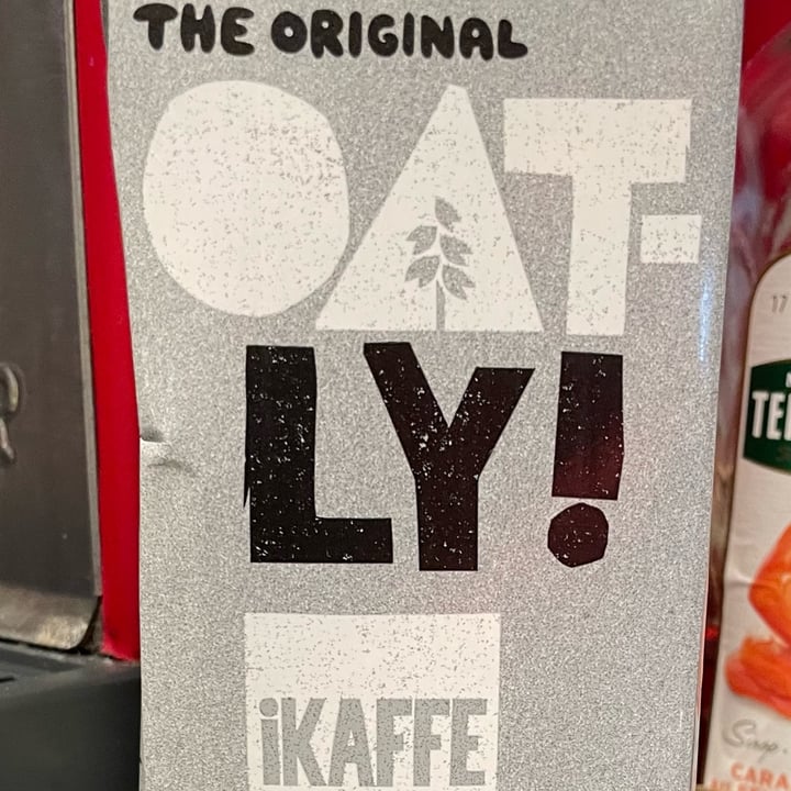 photo of THE ORIGINAL OAT-LY! Oatly  Barista Edition shared by @elmo72 on  01 Oct 2022 - review