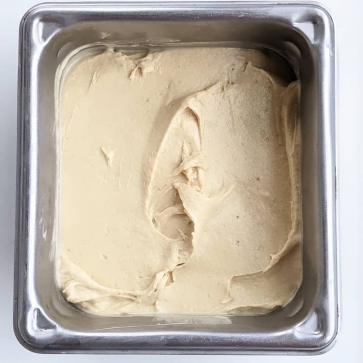 photo of Crazy Richard's Creamy Peanut Butter shared by @veggieassassin on  25 Dec 2020 - review