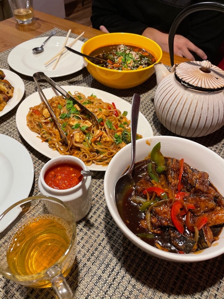 review photo of China Red Tofu rice noodles; Crispy egg plant; 🍆 Tofu & vegetables sauce; Baked vegetables, potato, zucchini, bell peppers.🥔🧄 Chili house sauce🌶🌶 shared by @sksaarik on 06 Dec 2020 - review