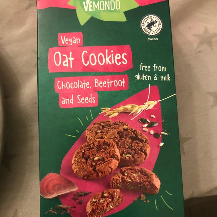 photo of Vemondo Vegan Oat Cookies Chocolate, Beetroot and Seeds shared by @lisasry on  07 Apr 2022 - review