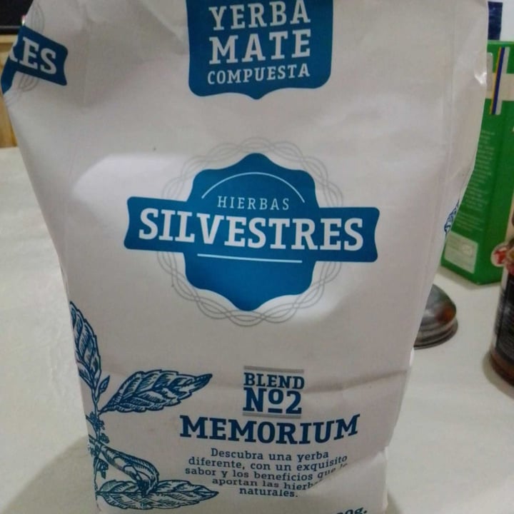 photo of Hierbas Silvestres Yerba Mate Compuesta Blend n°2 Memorium shared by @luibalmaceda7 on  30 Sep 2019 - review