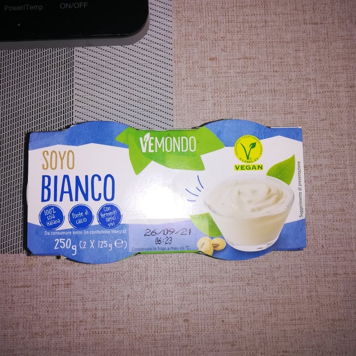 photo of Vemondo Yogurt alla soia shared by @aurora-reagisci on  13 Sep 2021 - review