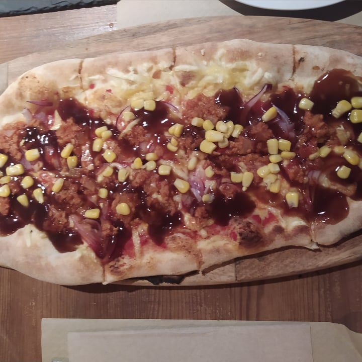 photo of Ay mi madre! Pizza Barbacoa shared by @carmen14 on  20 Nov 2021 - review