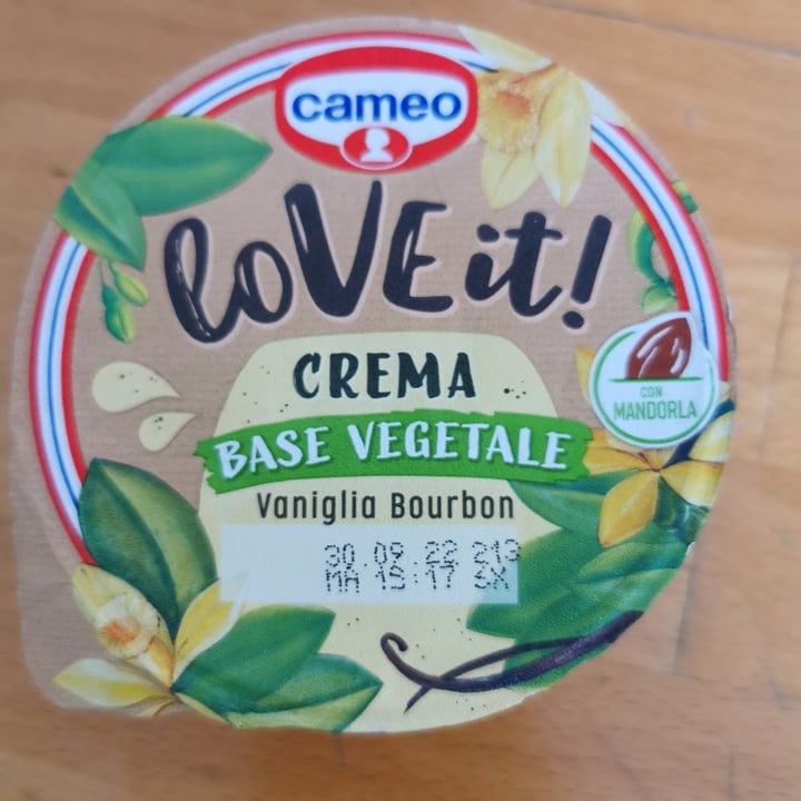 photo of Cameo crema base vegetale vaniglia bourbon shared by @danyzan on  13 Sep 2022 - review