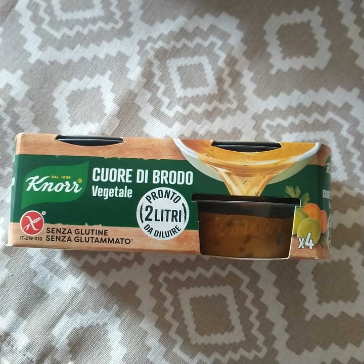 review photo of Knorr Cuore Di Brodo Vegetale shared by @aleesa on 14 Apr 2021 - review