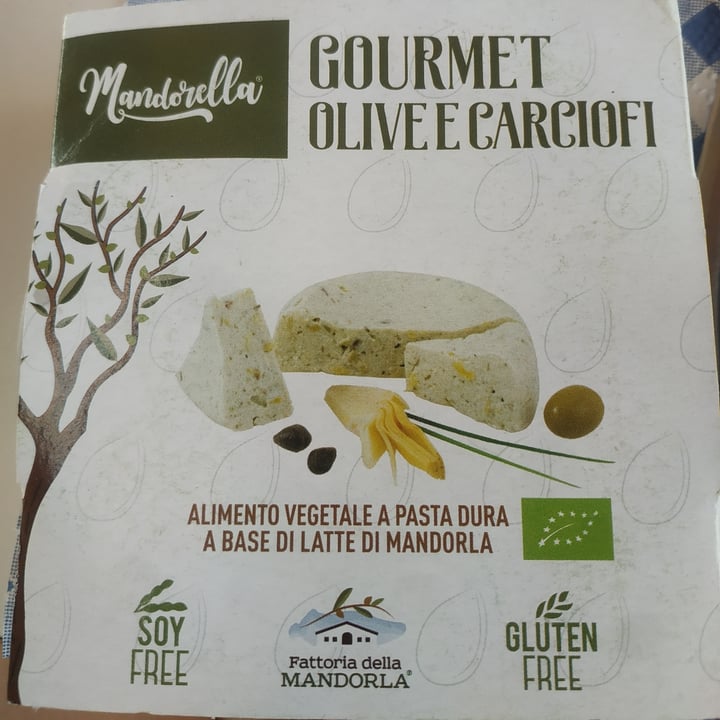 review photo of Mandorella Gourmet Olive E Carciofi shared by @cecib on 18 Aug 2021 - review