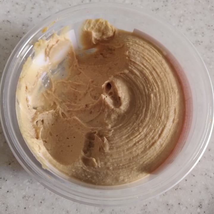photo of Obela Hummus Clásico shared by @tlacomiztli on  16 Oct 2022 - review