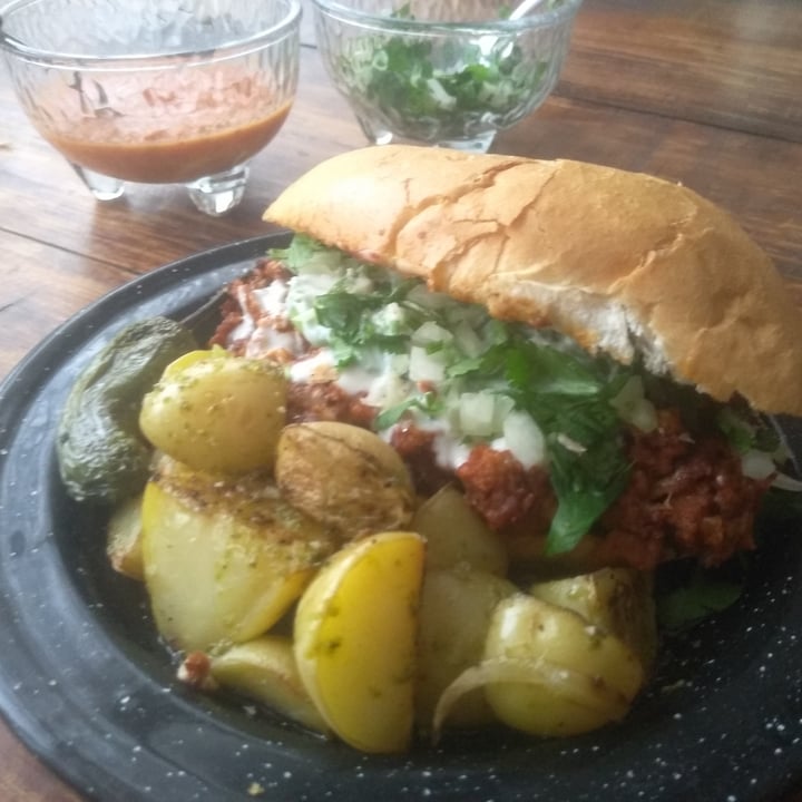 photo of Hijos del Sol (Delivery y Pick-up) Torta De Chicharrón shared by @angeltrevinho on  29 Mar 2021 - review