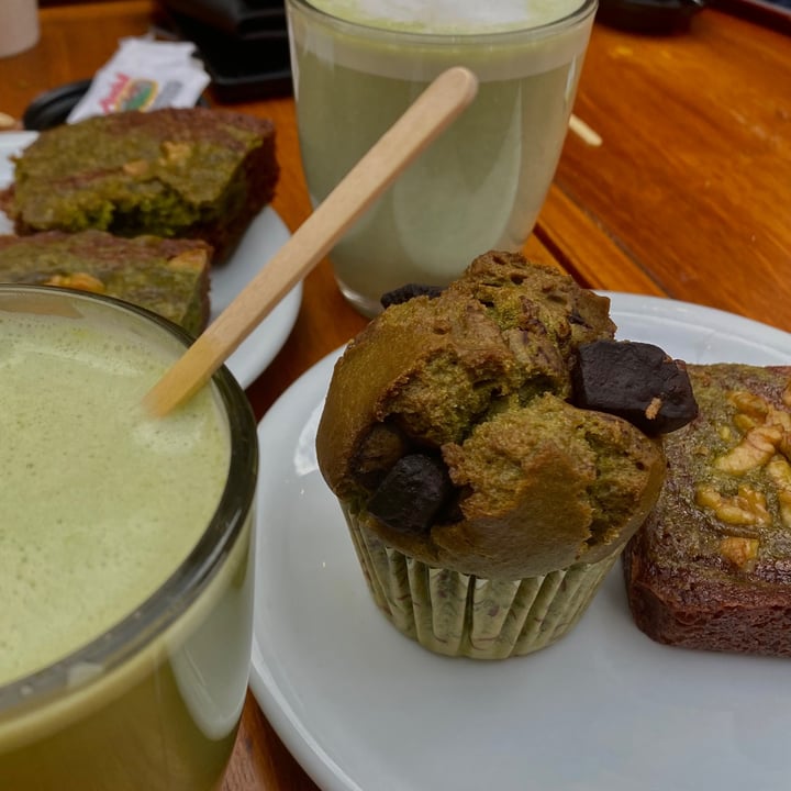 photo of Matcha Point Brownie shared by @1wandadeluca on  12 Jan 2022 - review