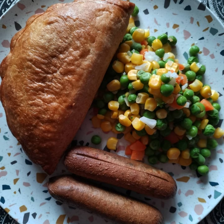 photo of Ginsters Vegan Quorn Pasty shared by @crazycarrot on  05 Jul 2020 - review