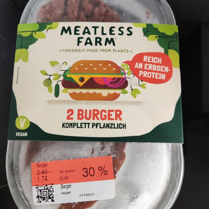review photo of Meatless Farm 2 burger shared by @smock on 21 Apr 2022 - review