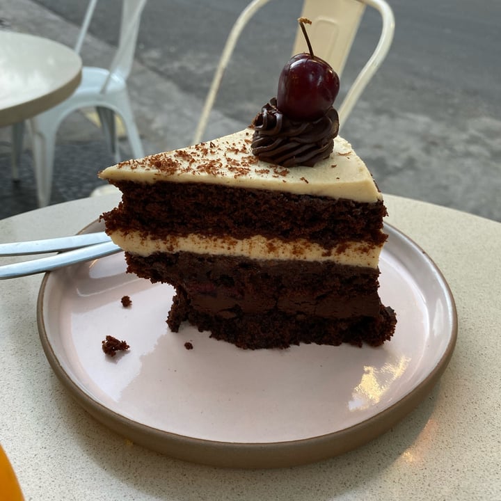 photo of Vica Torta Selva Negra shared by @marynasalas on  12 Dec 2022 - review