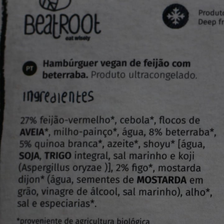 photo of Beatroot Hambúrguer Vegan De Feijão E Beterraba shared by @cleomartins on  18 Jul 2021 - review