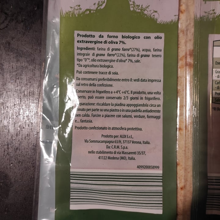 review photo of Natura Felice Bio Piadina Al Farro shared by @wingsforwords on 18 Jan 2022 - review