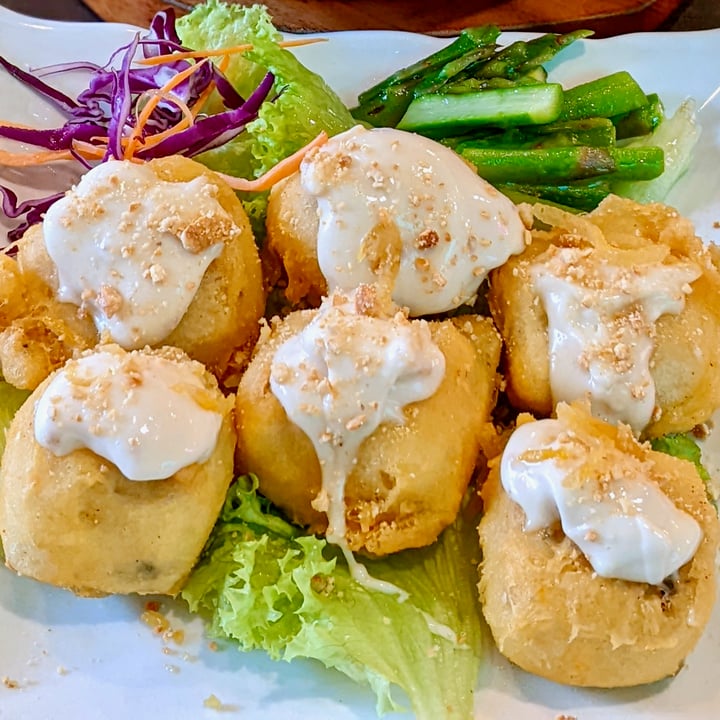 photo of New Fut Kai Vegetarian Restaurant Yuzu Sesame Tofu shared by @xinru-t on  27 Mar 2022 - review