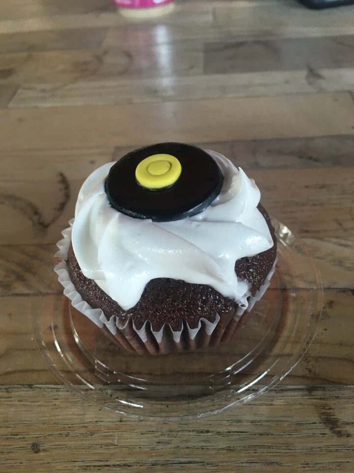review photo of Bump 'n Grind Chocolate Cupcake (Gluten-free) shared by @tofumofo on 21 Aug 2019 - review